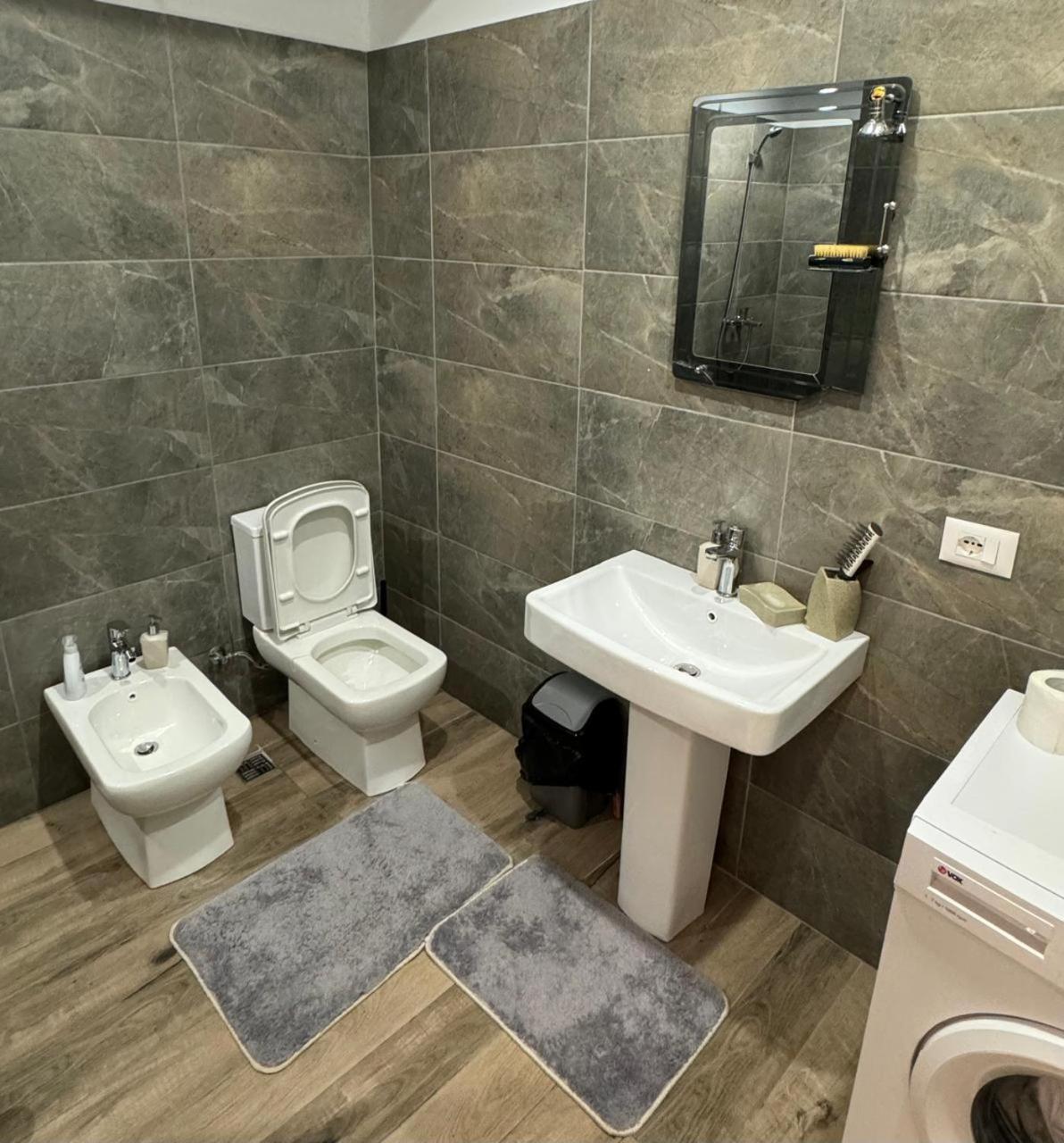 Appartement Urban Oasis 2 à Tirana Extérieur photo